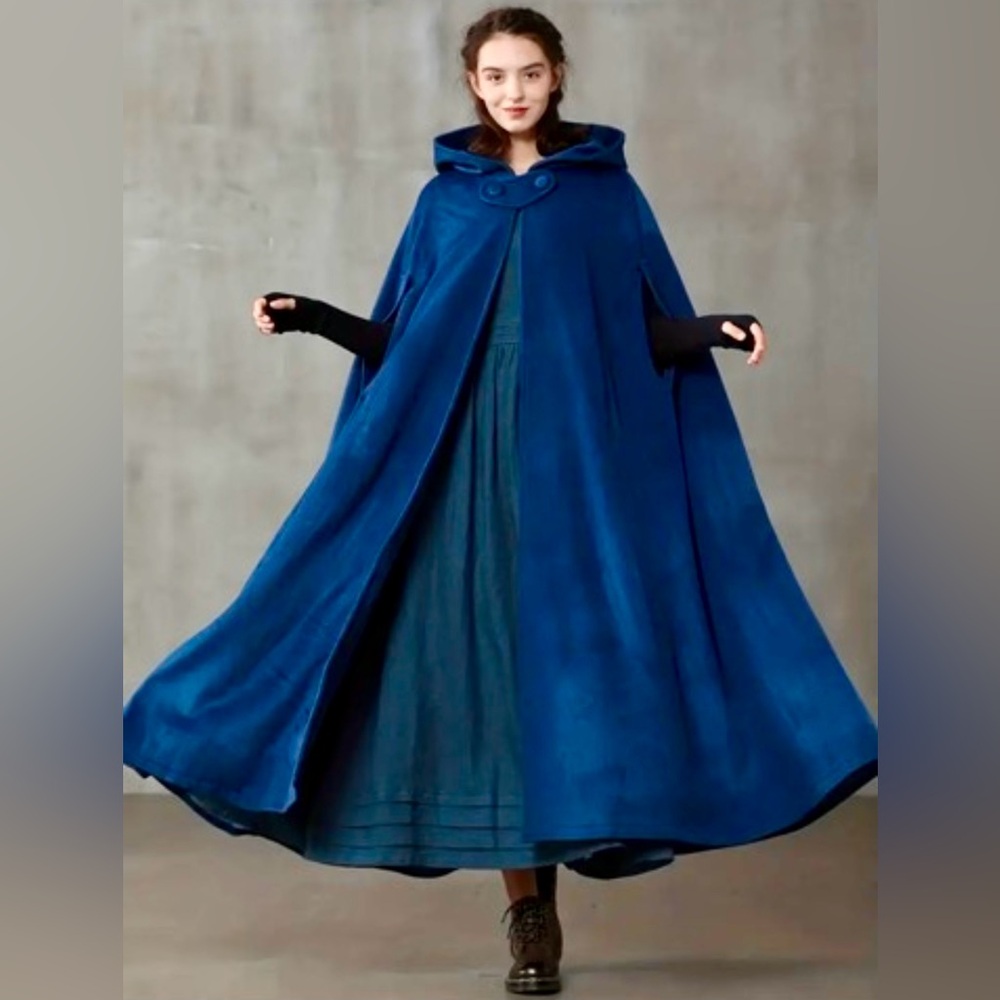 Chic Blue Hooded Cape